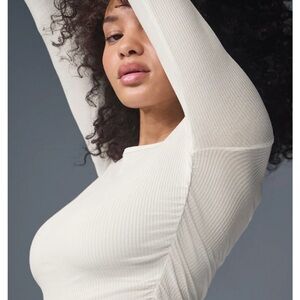 ALO Yoga Cream Ribbed Long Sleeve Top